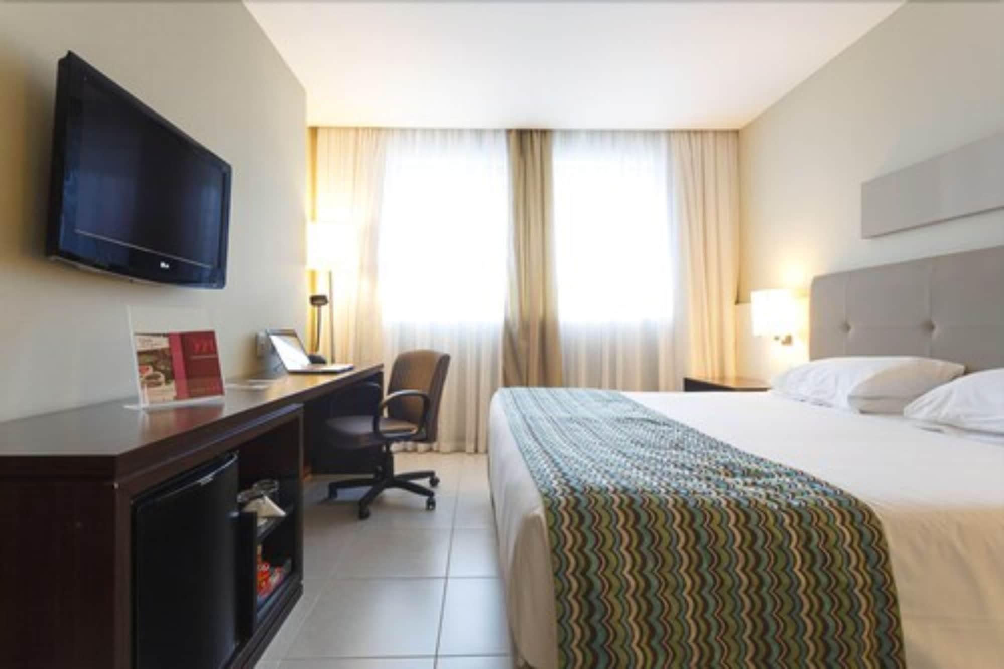 เมอร์เคียว ซัลวาดอร์ ปิตูบา Hotel ภายนอก รูปภาพ