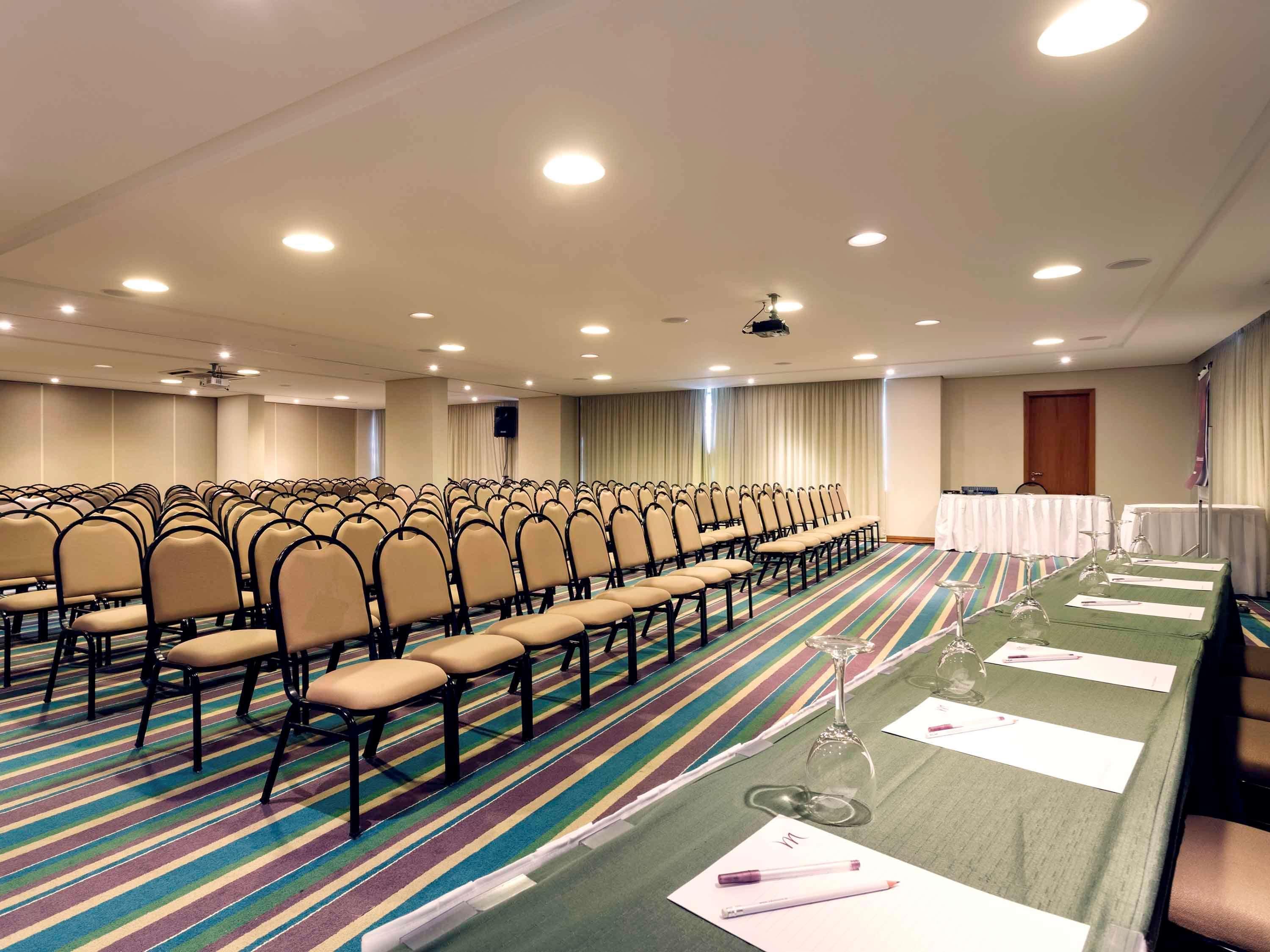 เมอร์เคียว ซัลวาดอร์ ปิตูบา Hotel ภายนอก รูปภาพ