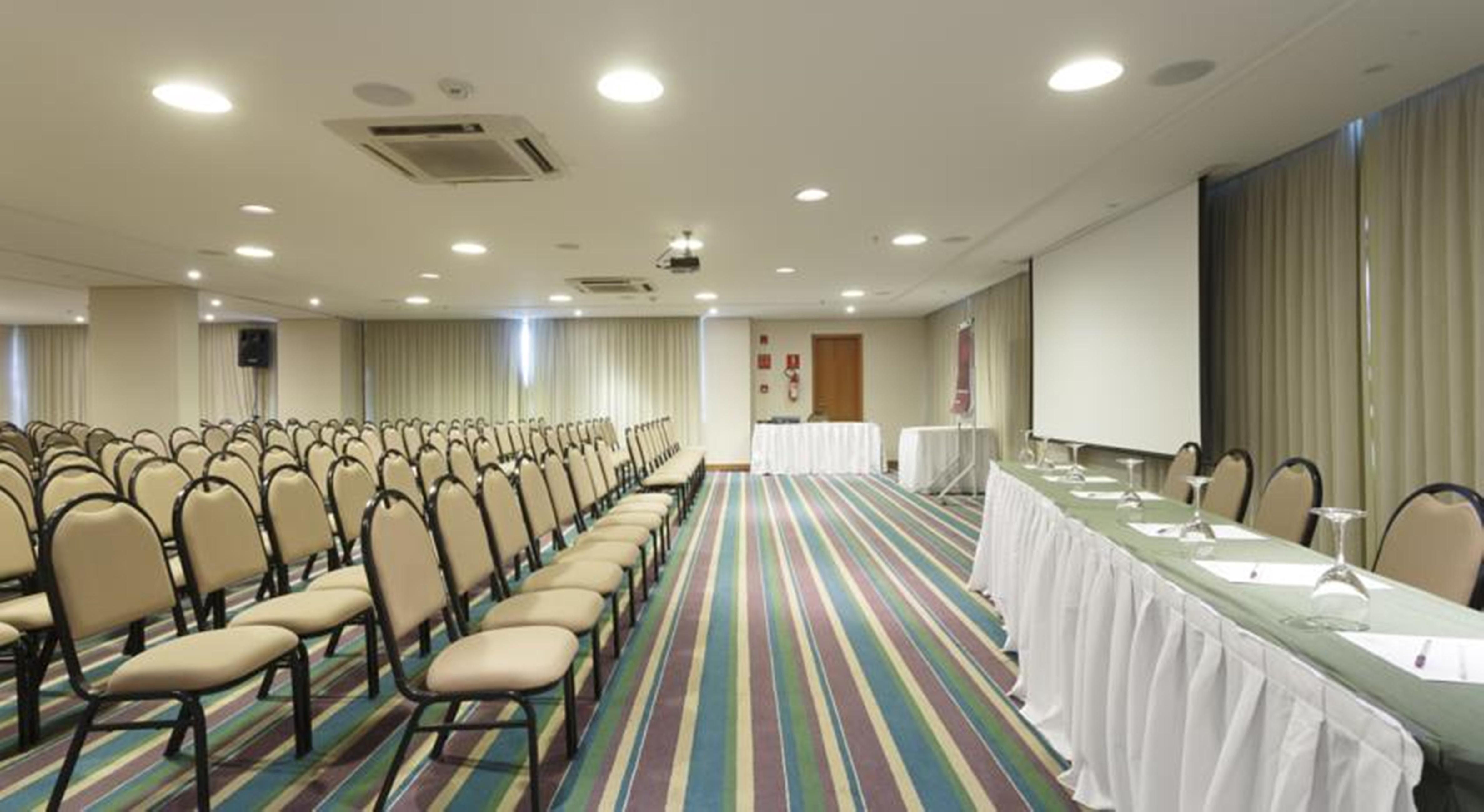เมอร์เคียว ซัลวาดอร์ ปิตูบา Hotel ภายนอก รูปภาพ